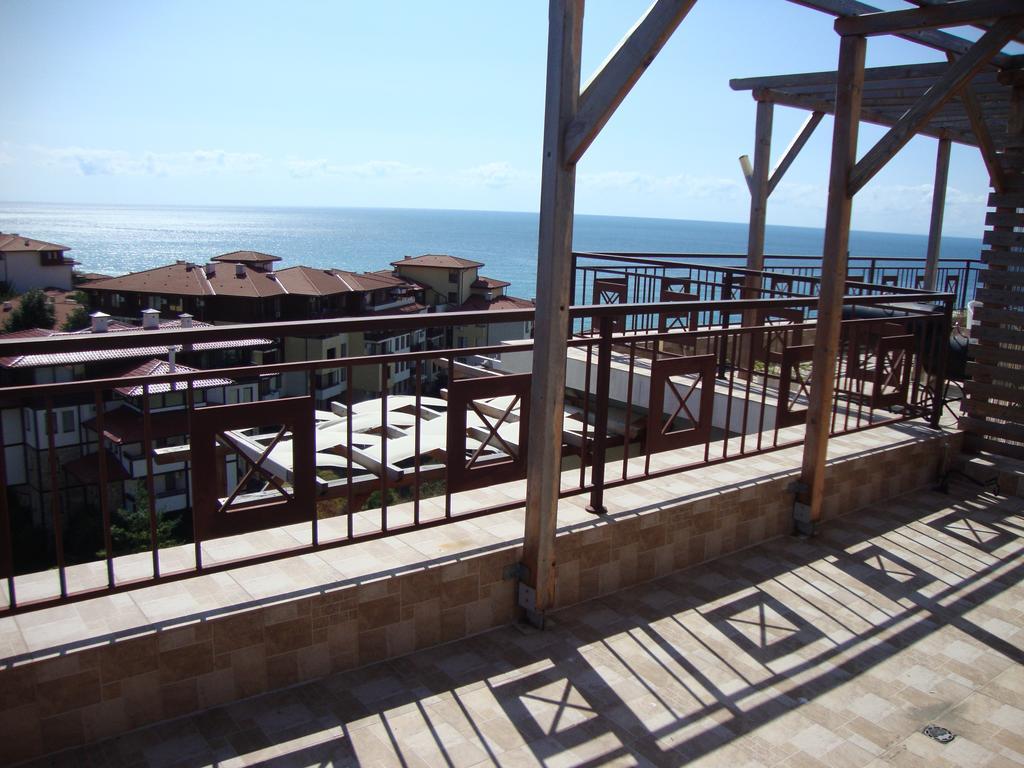 Sirena Apartment Sveti Vlas Exterior foto