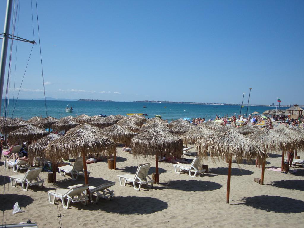 Sirena Apartment Sveti Vlas Exterior foto
